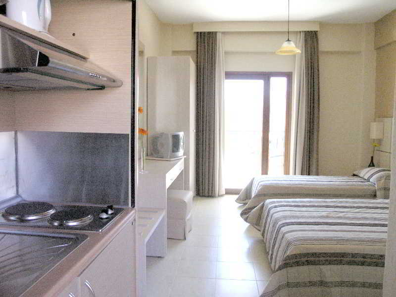 Aristotelis Hotel 폴카 외부 사진