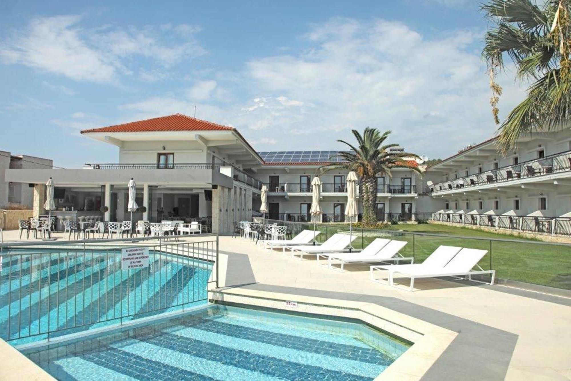 Aristotelis Hotel 폴카 외부 사진